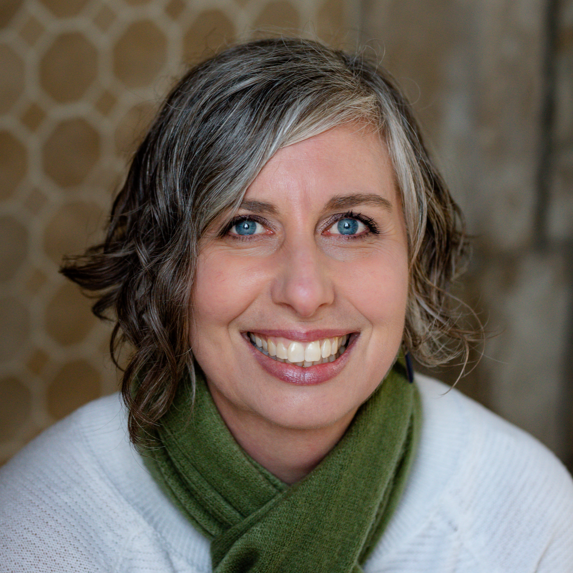 Nuwell_Hero_Lady_Transparent_Resized